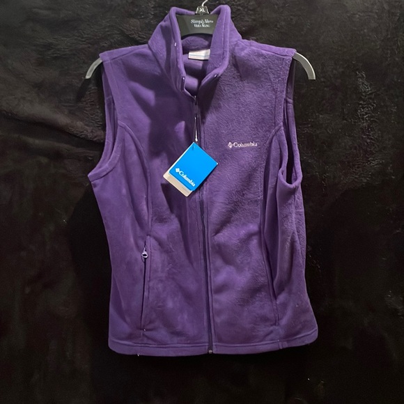 NWT Columbia Vest - Picture 1 of 2